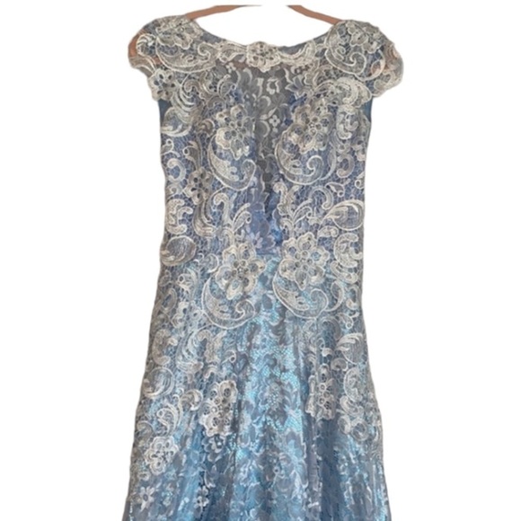 Maxi Gown Backless Light Blue Sz S Illusion Neckline Light Blue Lace Maxi Dress - Picture 2 of 10